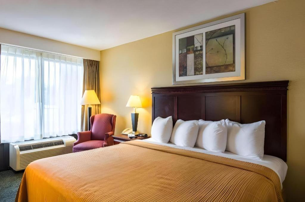 Quality Inn Manassas Eksteriør billede