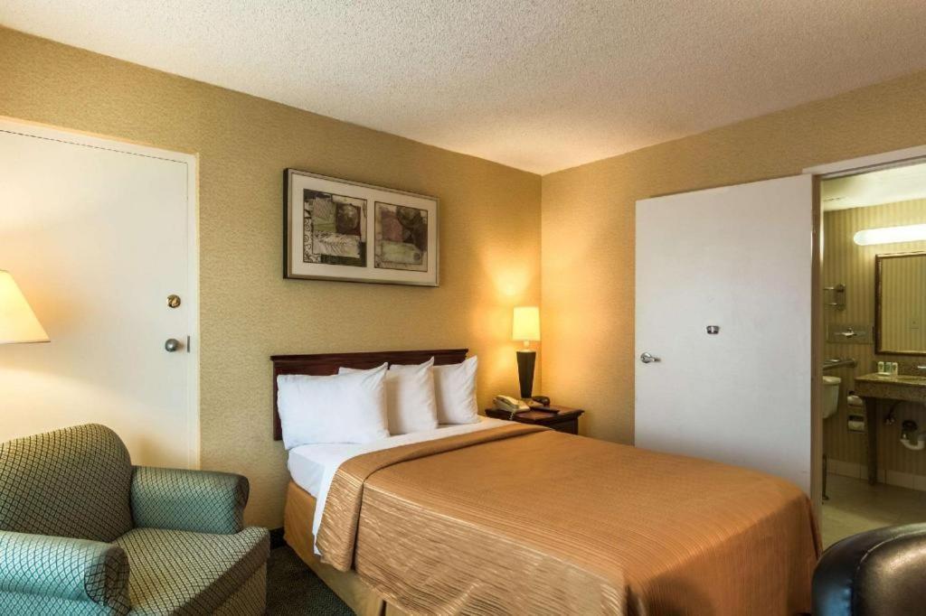 Quality Inn Manassas Eksteriør billede