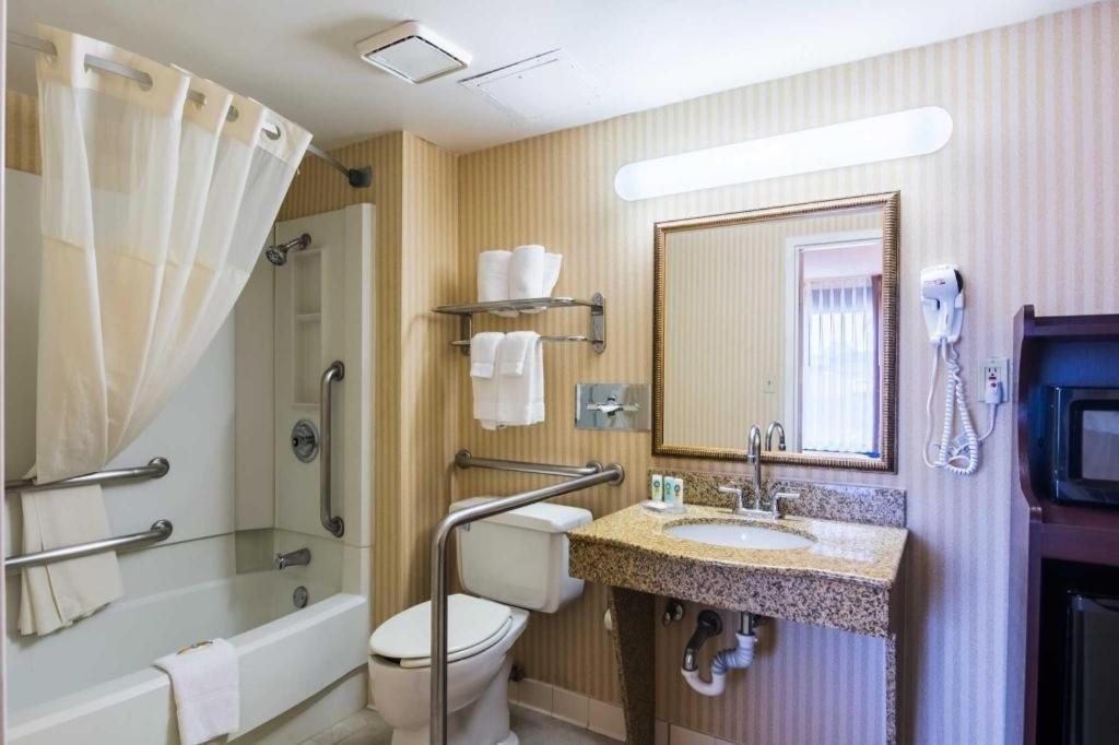 Quality Inn Manassas Eksteriør billede